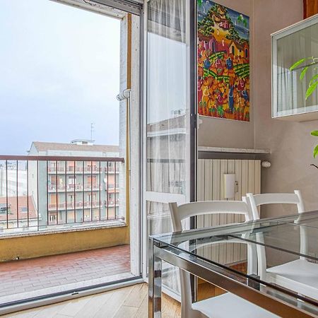 Joivy Vibrant Flat With Balcony Apartment มิลาน ภายนอก รูปภาพ